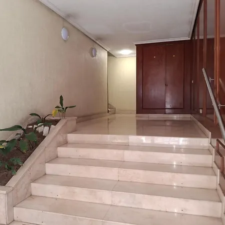 Zona Camelias Apartment *