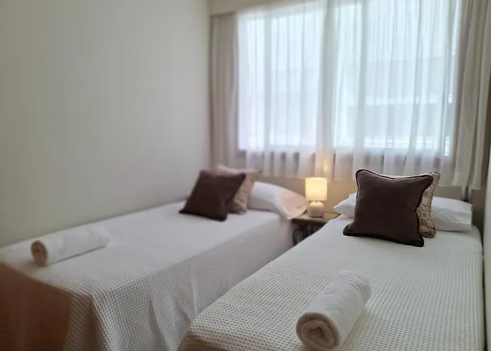 Urban Camelias * 비고