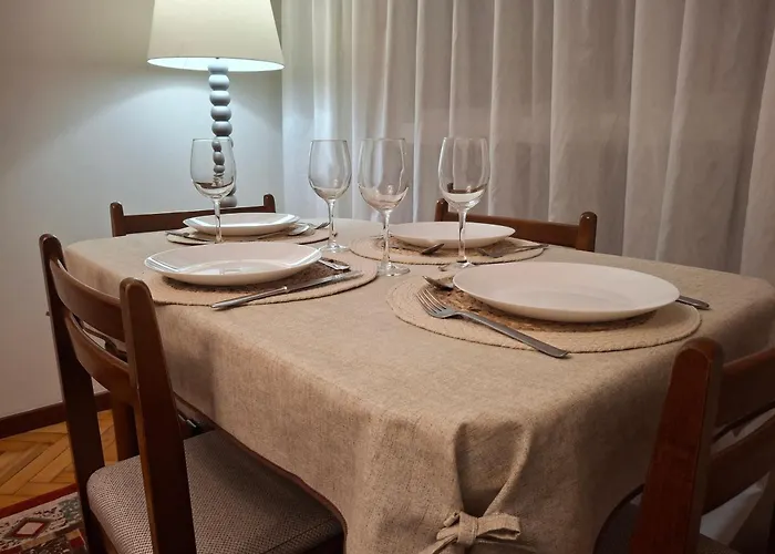 Urban Camelias Apartman *